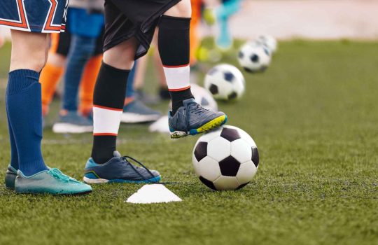 יצרנית כדורגל2